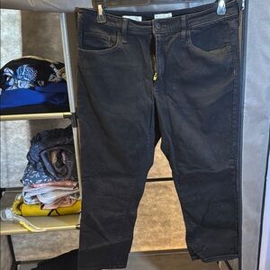 Universal Thread Black Skinny Jeans Sleek Fit